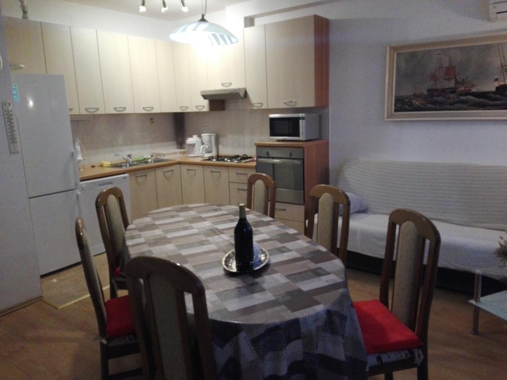 Apartman Drazin Kaštela Εξωτερικό φωτογραφία